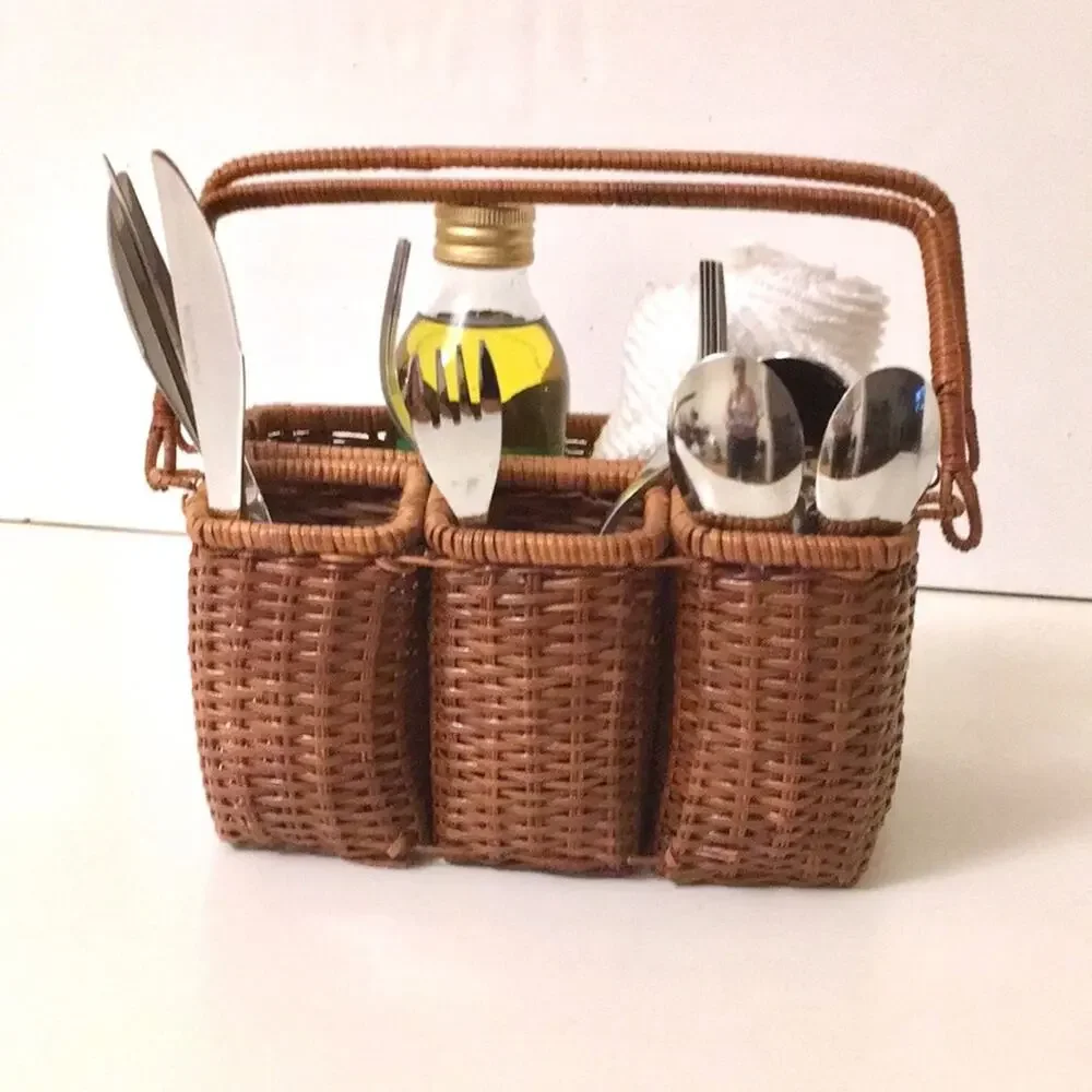 Home decor utensils organizer basket EUC vintage